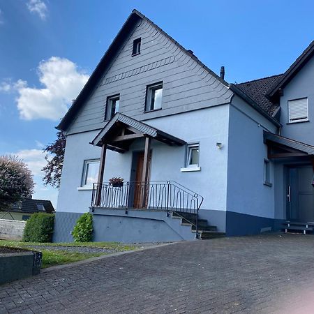 Deine-Eifel-Ferienwohnung Feusdorf المظهر الخارجي الصورة