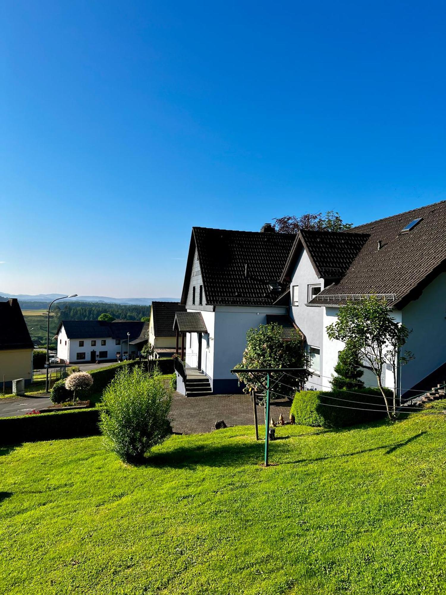 Deine-Eifel-Ferienwohnung Feusdorf المظهر الخارجي الصورة